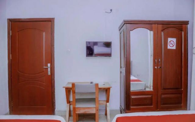 Room in BB - Martin Aviator Hotel