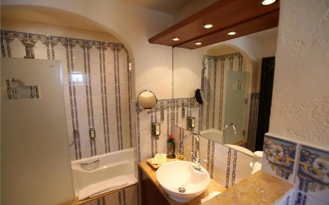 Hotel Santa Isabel