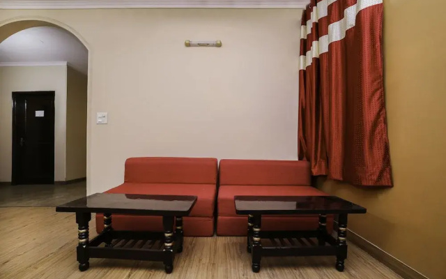 OYO 26666 Refuge Home Stays