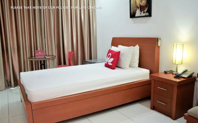 ZEN Rooms Setiabudi 15