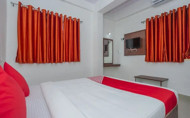 Oyo 30686 G K Residency