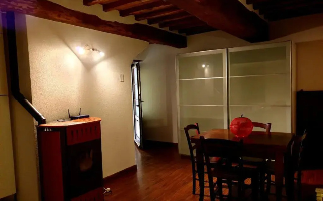 Artemisia Apartment