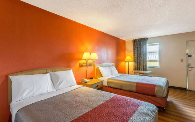 Motel 6 Nashville