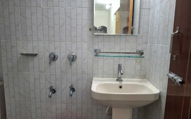 Hotel Dhanmondi