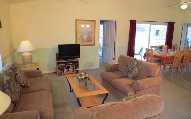 SVV Pool Homes