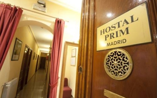 Отель Hostal Prim вид на фасад