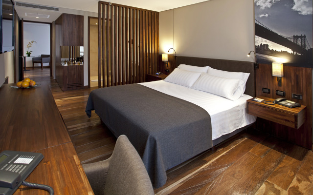 Hotel Estelar Parque De La 93