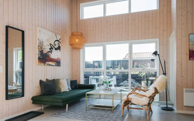 6 Person Holiday Home in Bjert-by Traum