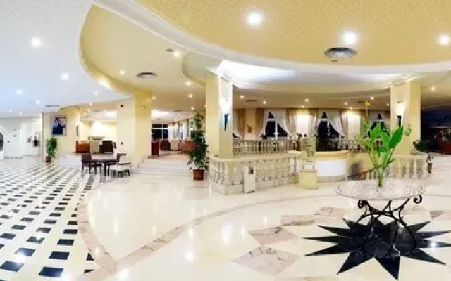 Golden Yasmin Méhari Tabarka