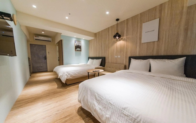 Air Travel inn
