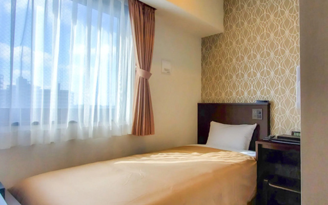 HOTEL LiVEMAX Shin Yokohama