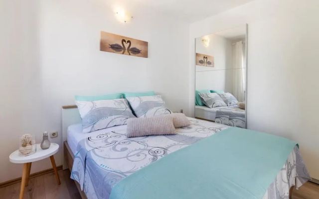 Amazing Apartment in Fazana With Wifi and 1 Bedrooms
