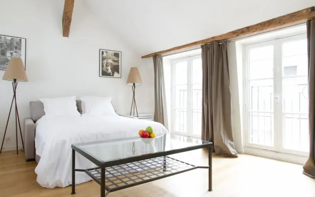 Saint Germain - Mabillon Apartment