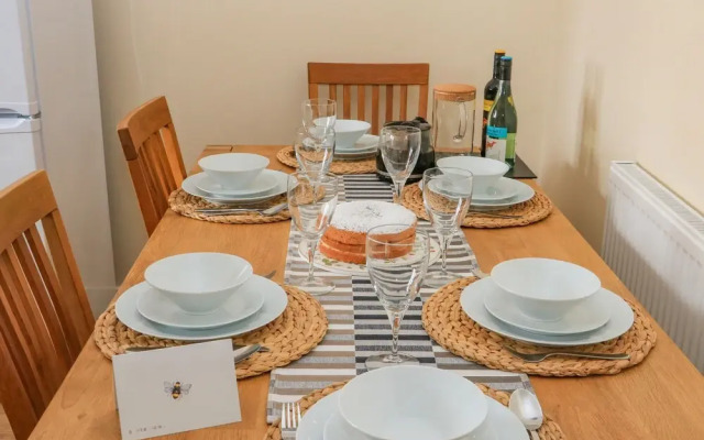 Sawtons Cottage 1