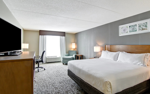Holiday Inn Express & Suites Oshawa Downtown - Toronto Area by IHG