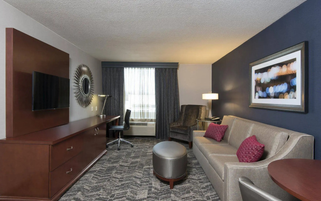 DoubleTree by Hilton Schenectady Downtown
