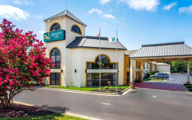 Quality Inn Fort Mill near Carowinds Blvd.