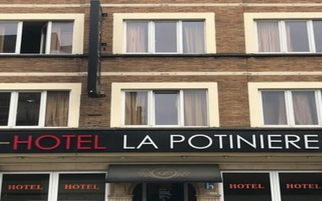 Hotel La Potinière Брюссель вид на фасад