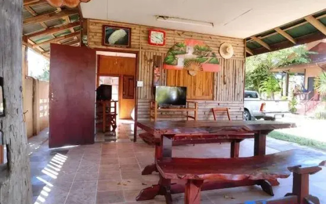 Pernjai Homestay Barn Kum Kron