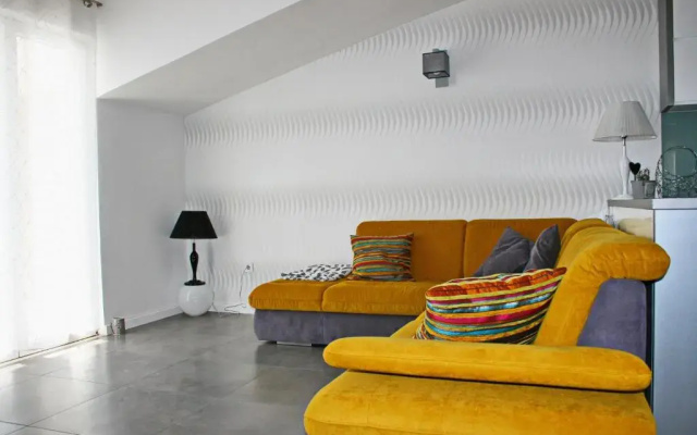 Apartment Mira II