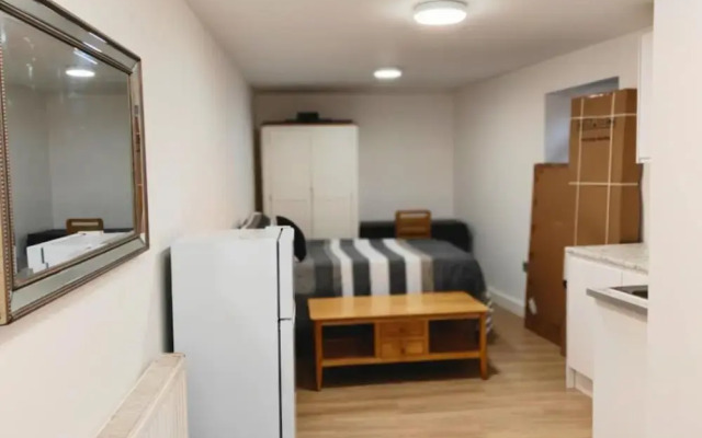 Luxurystudio Peacefully Located ,garden Parking
