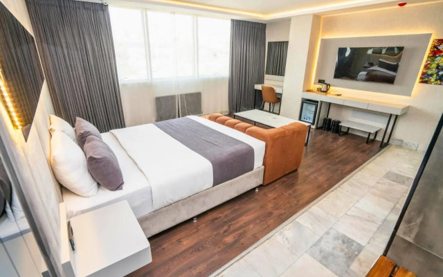 216 Station Suite Gebze