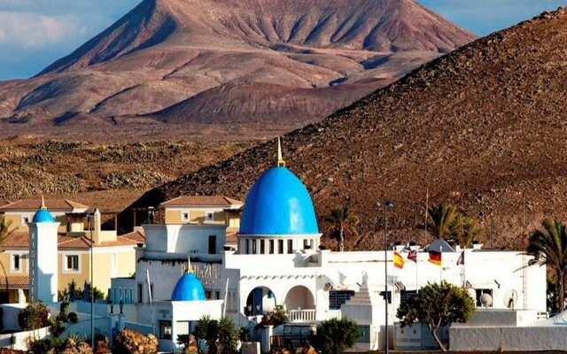 Bahiazul Villas Club Fuerteventura In Corralejo Spain From 306 Photos Reviews Zenhotels Com