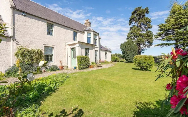 Stunning Farmhouse - Sleeps 8