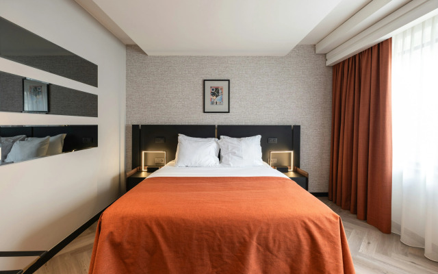 Hyllit Hotel
