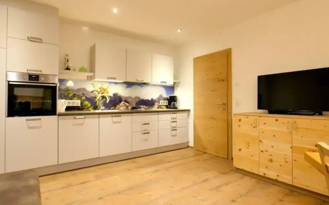 Top Holiday Flat in Fugen Near the ski Area