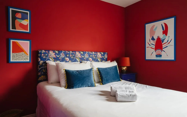 Central Belfast Apartments: Unique Retreat in the East