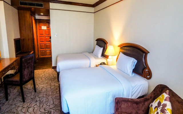 Twin Lotus Hotel