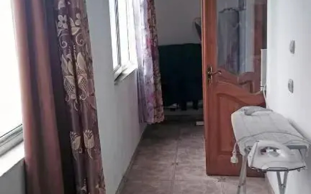 1 Room Flat - 100M From Coastline