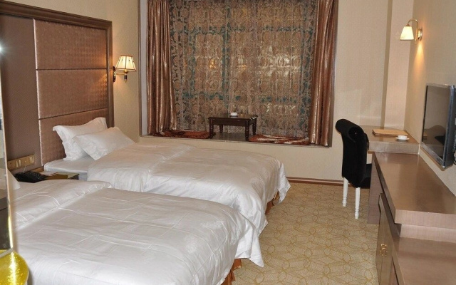 Palace Hotel