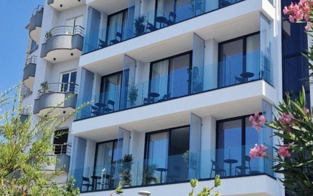 Victoria Boutique Hotel