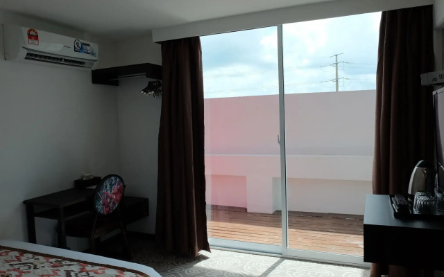 Natol Hotel