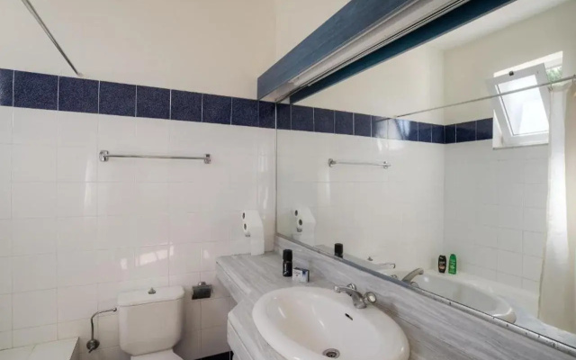 Matina Pefkos Aparthotel