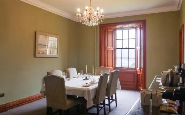 Glencoe House