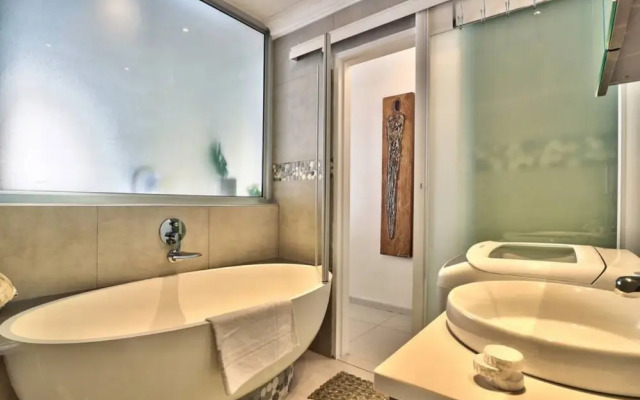 1 Bedroom Apartment in CBD Cape Town