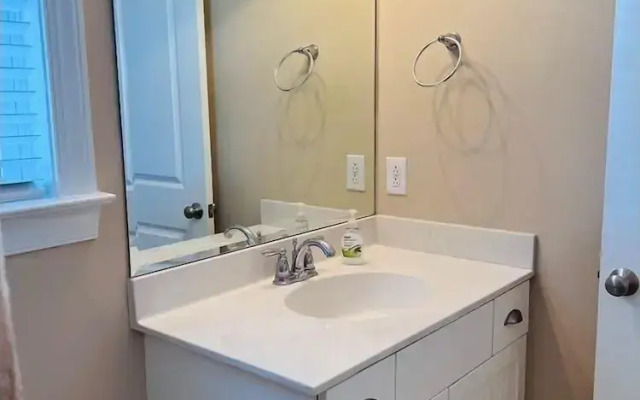 - 2 the C - 4 Br Home