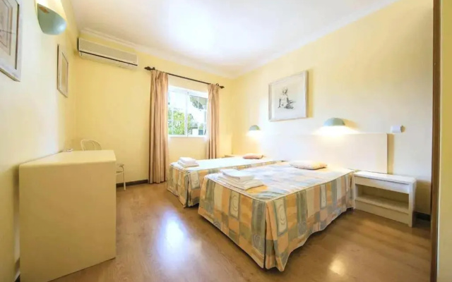 A Stylish Villa With a Private Pool, Short Drive From the Centre, Free AC & Wifi