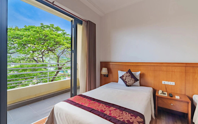 T78 Hotel