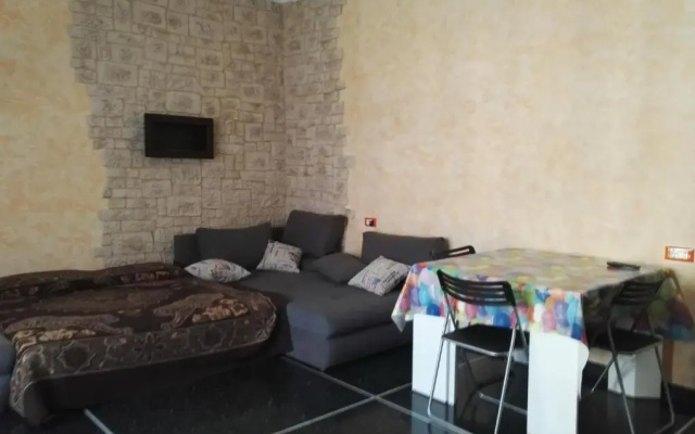 Bumby's apartment