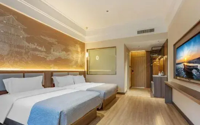 Beidaihe Yuehua Hotel (Laohushi Seaside Park)