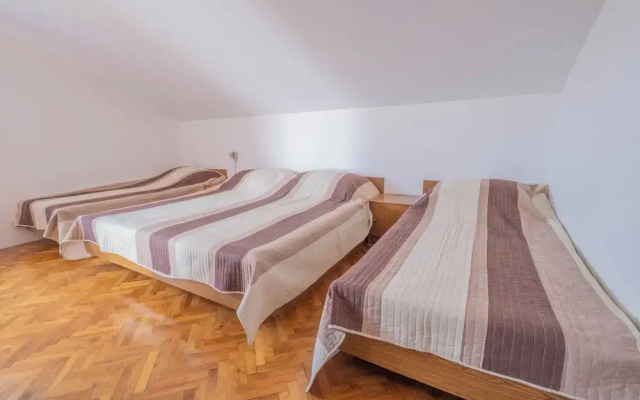 Apartment Miskic 3