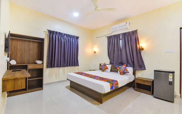 Fabhotel Baga Tulip - 600m From Baga Beach
