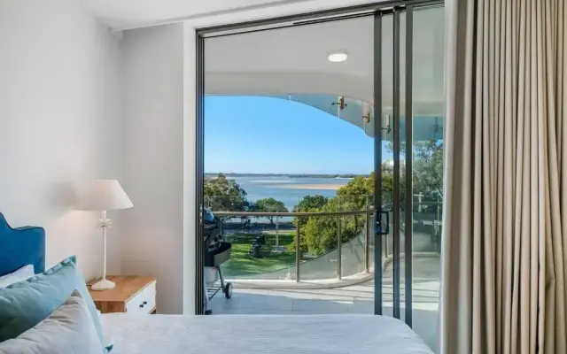 SEASIDE ESCAPE@ The Cosmopolitan Unit 10406