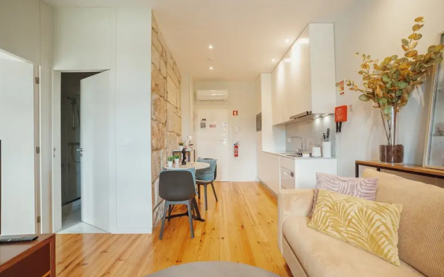 Oporto Pool Apartment by Vacationy