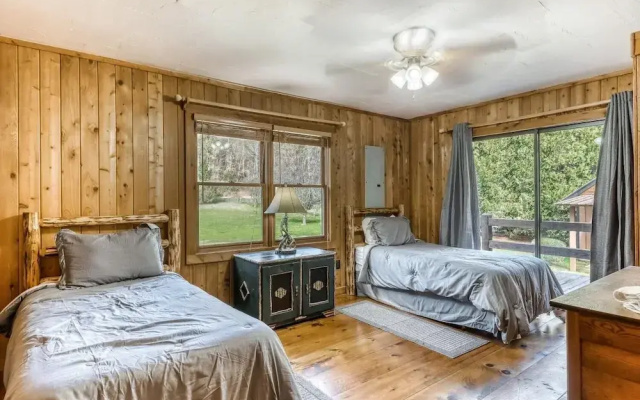 Toccoa River Retreat