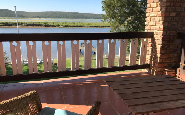 Riverfront Homestay